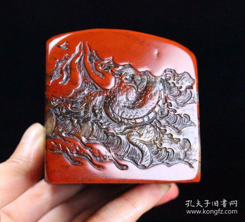 旧藏精品寿山石朱砂红大红袍俏雕游龙印章闲章尺寸64mm62mm60mm重量