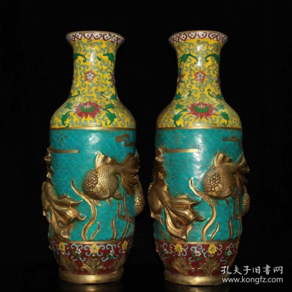 纯铜镀金景泰蓝掐丝年年有鱼浮雕花瓶一对
