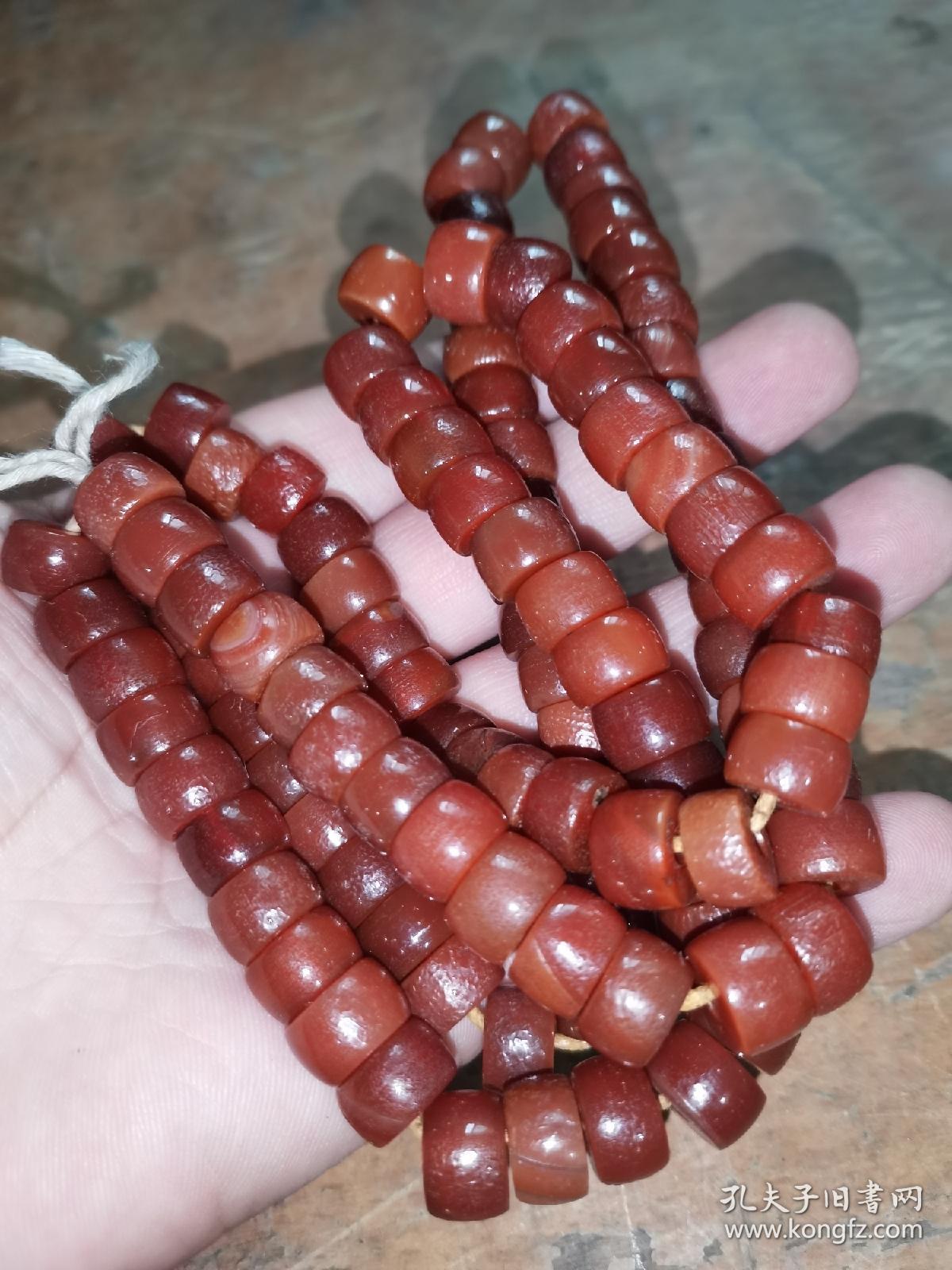 清代108粒橘皮南红玛瑙挂珠.包浆熟美.