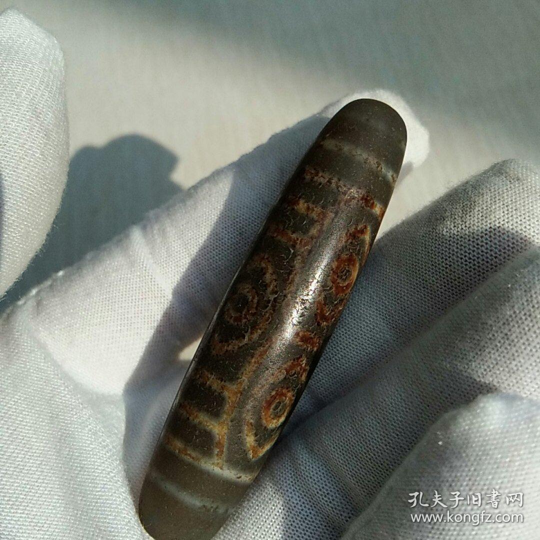 千年藏传,龙眼老天珠,老藏民家传世珍品,保老保真,不议价!