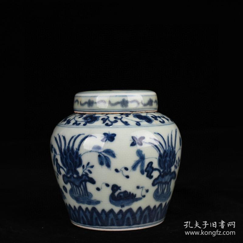 明成化青花莲池鸳鸯纹天字罐