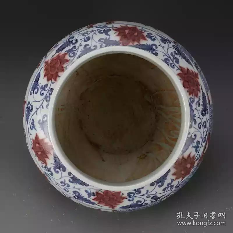元青花釉里红人物纹大罐