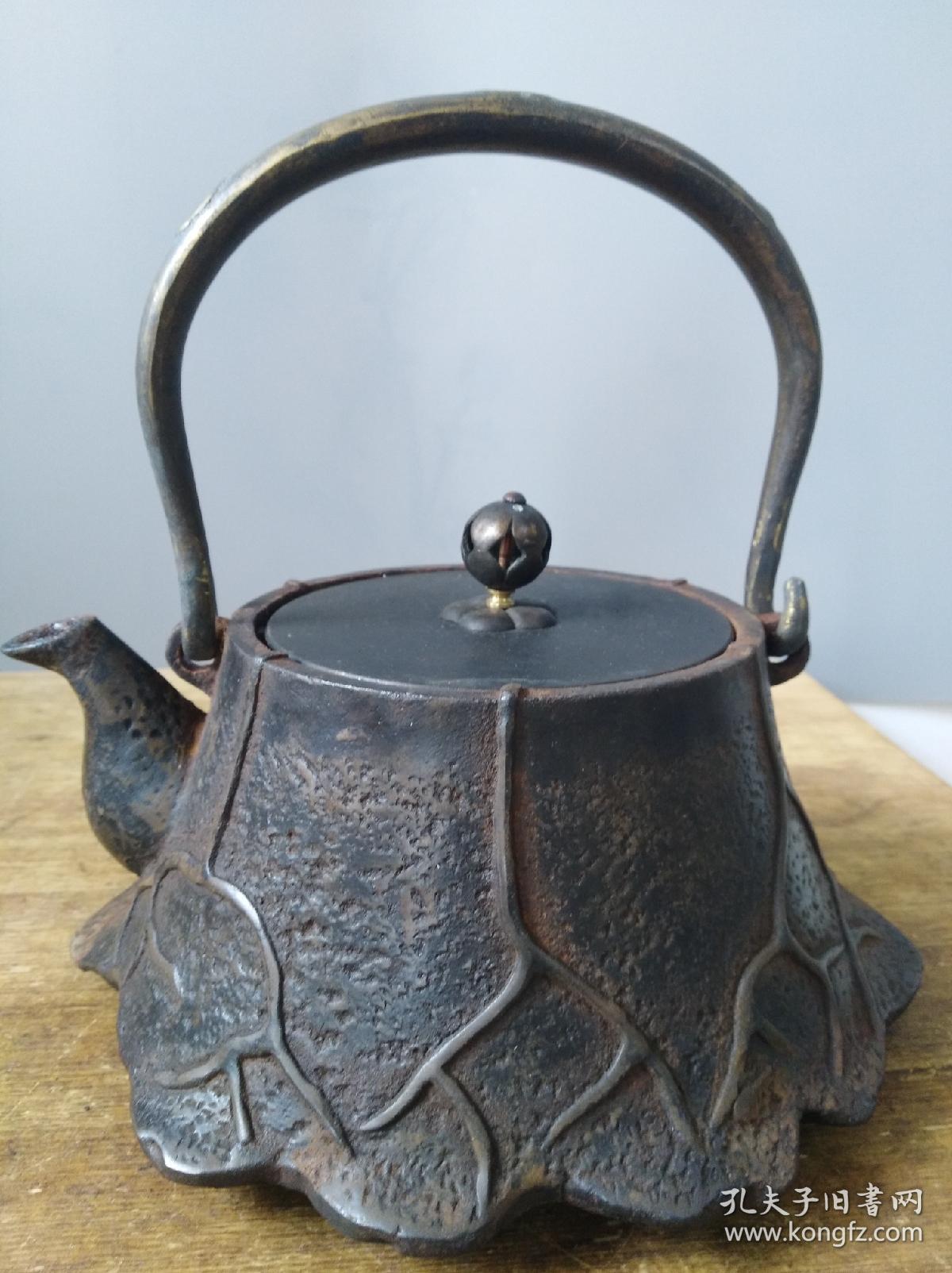 日本龟文堂老铁壶茶器回流,铁器茶道