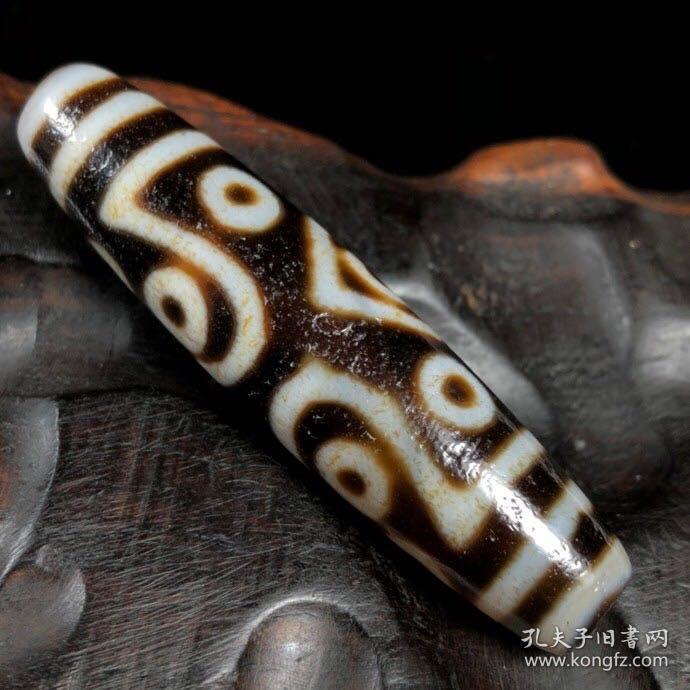 藏区回流千年老天珠高油包浆十一眼天珠尺寸1355毫米重量14克一颗可以