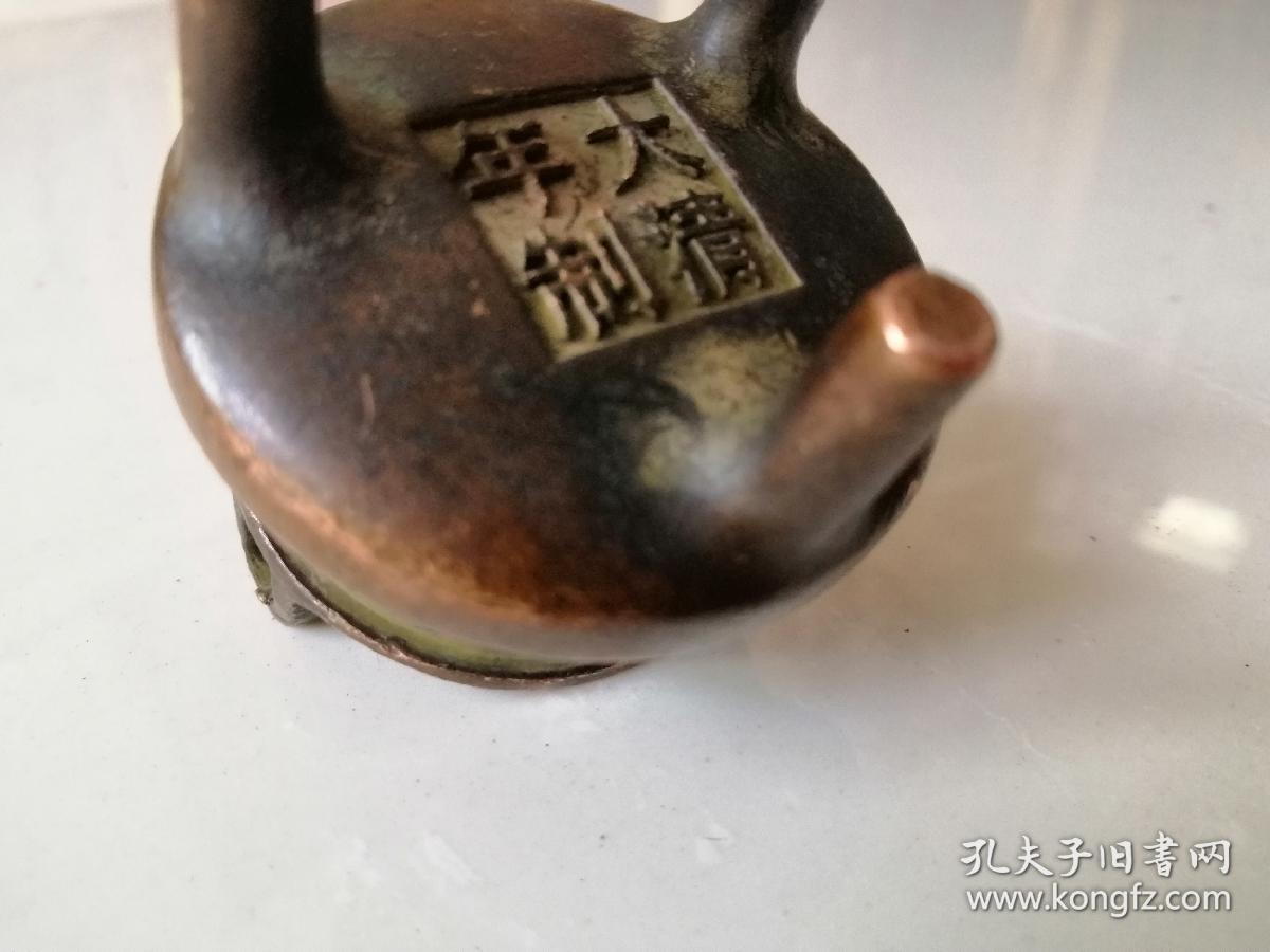 大清年制!青铜香炉,袖珍型香炉,尺寸5.5厘米x5厘米