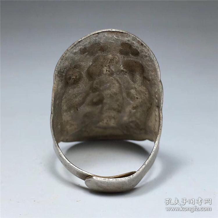 精品旧藏清代老银器人物故事纹戒指2
