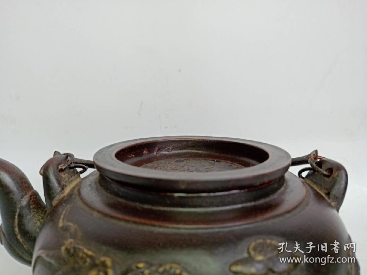 收到时大彬提梁老紫砂壶一把,包浆浑厚,使用明显,磨损