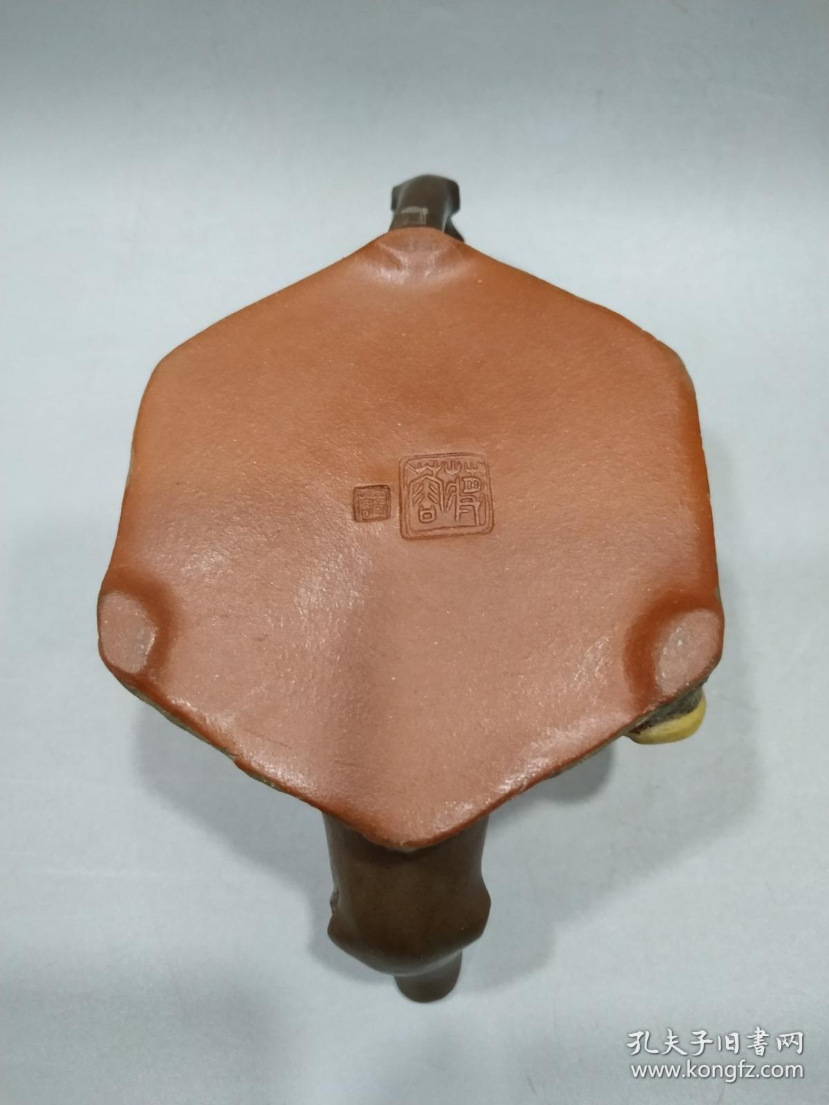 珍品佛像紫砂壶 蒋蓉款 容量:320cc