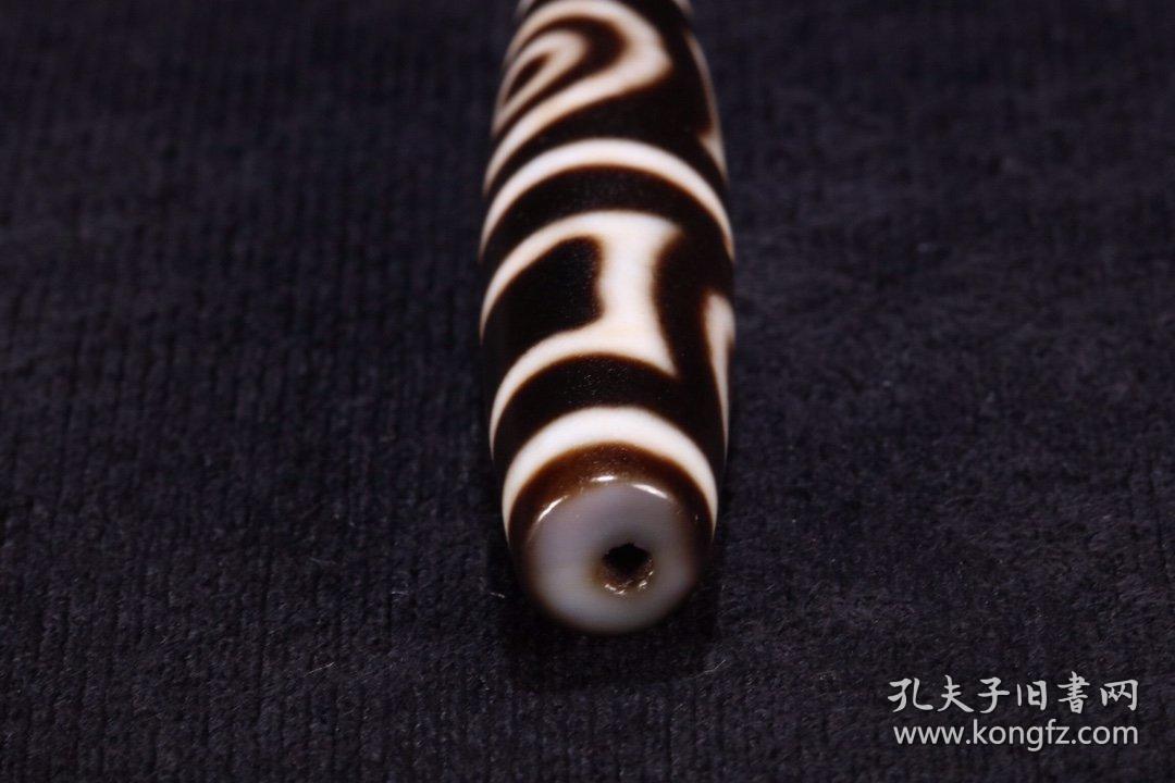 【唐代千年藏传至纯双一眼天地天珠】