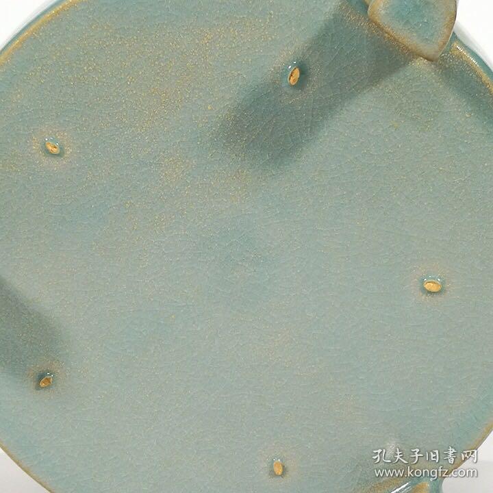 宋汝窑翠青釉三足奁炉(镶铜口) 13*17.5厘米
