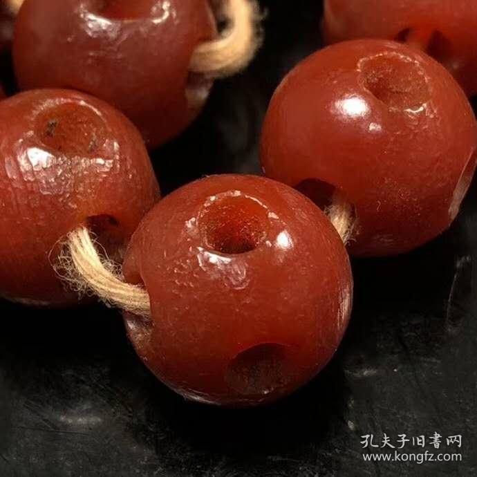 乡下偶遇明清时期老玛瑙路路通转运珠手串尺寸:14mm*14颗