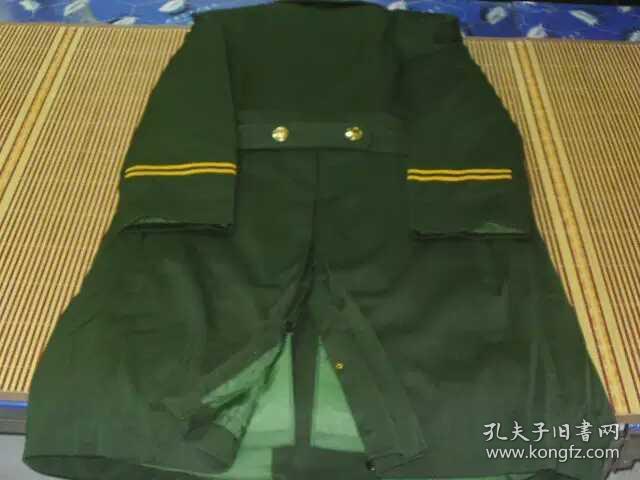 90年代老8789年老武警橄榄绿色校官翻领毛料马裤呢内胆冬大衣经典收藏