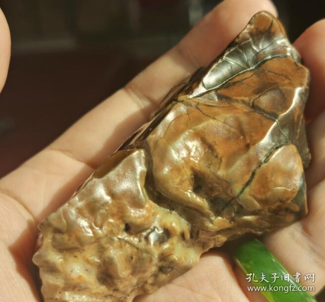 【原石】来自内蒙古戈壁的 沙漠漆原石 摆件(90*50*35