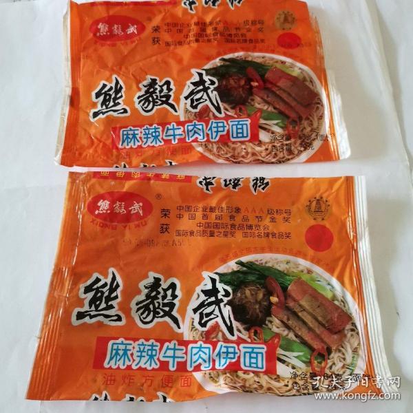 九十年代熊毅武麻辣牛肉方便面袋子有破损
