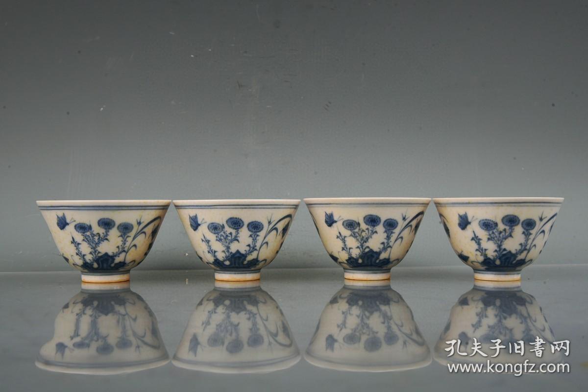明成化红胎青花三秋杯