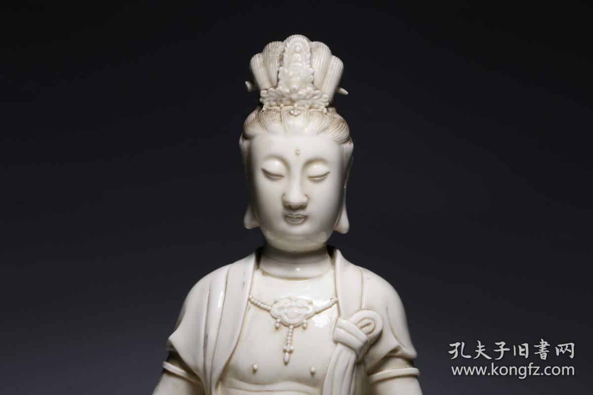 何朝宗款德化窑送子观音坐像
