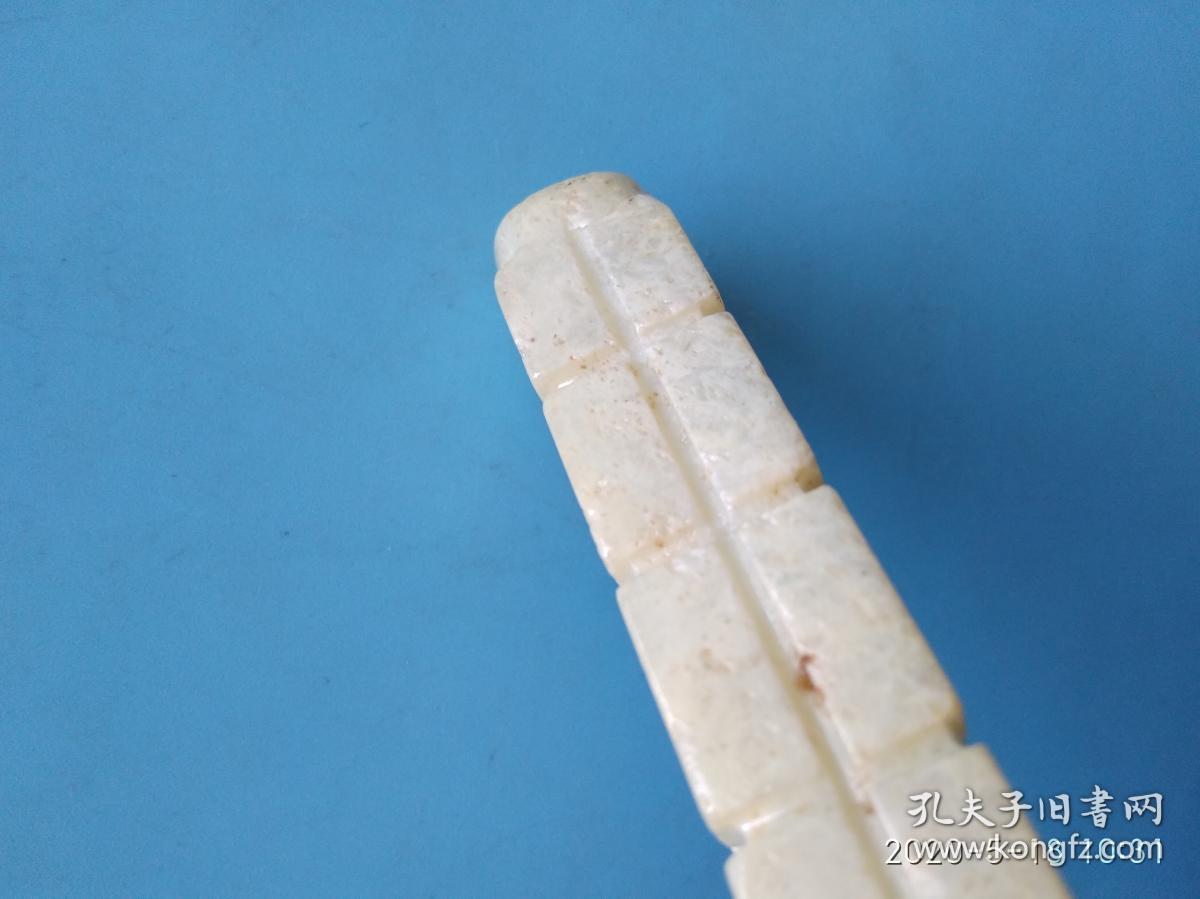 和田玉鸡骨白玉琮