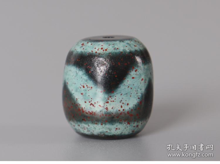古天珠至纯天珠,"虎牙天珠"古天珠,代表"降龙伏虎"布满朱砂沁色自然