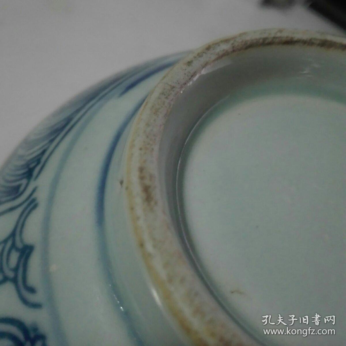 明代晚期豆青釉三面开窗青花留白马纹碗,瓷器大碗,民窑精品,收藏佳品.