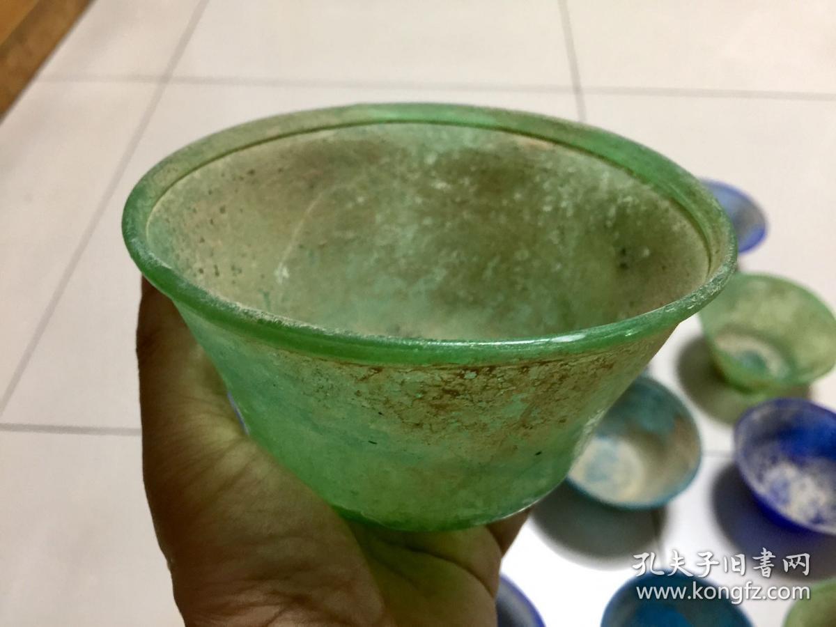 唐代"琉璃钵"  共42个,个个都是精挑细选出来的完整无伤的极美品!