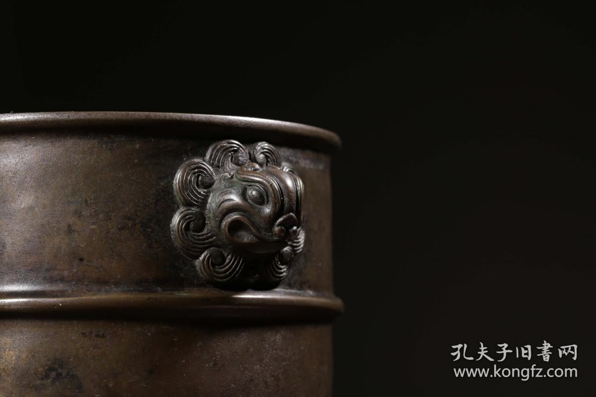 清"泽炜珍玩"双狮耳旋纹铜香炉