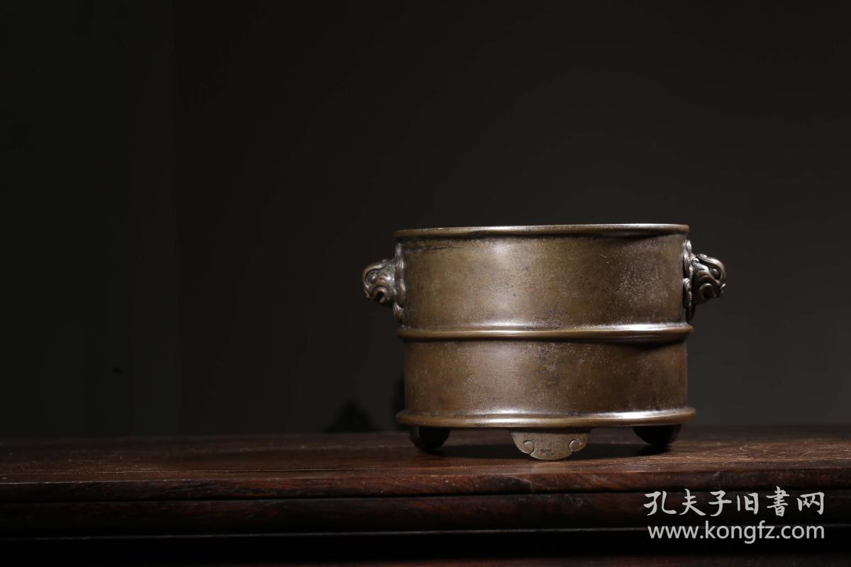 清"泽炜珍玩"双狮耳旋纹铜香炉