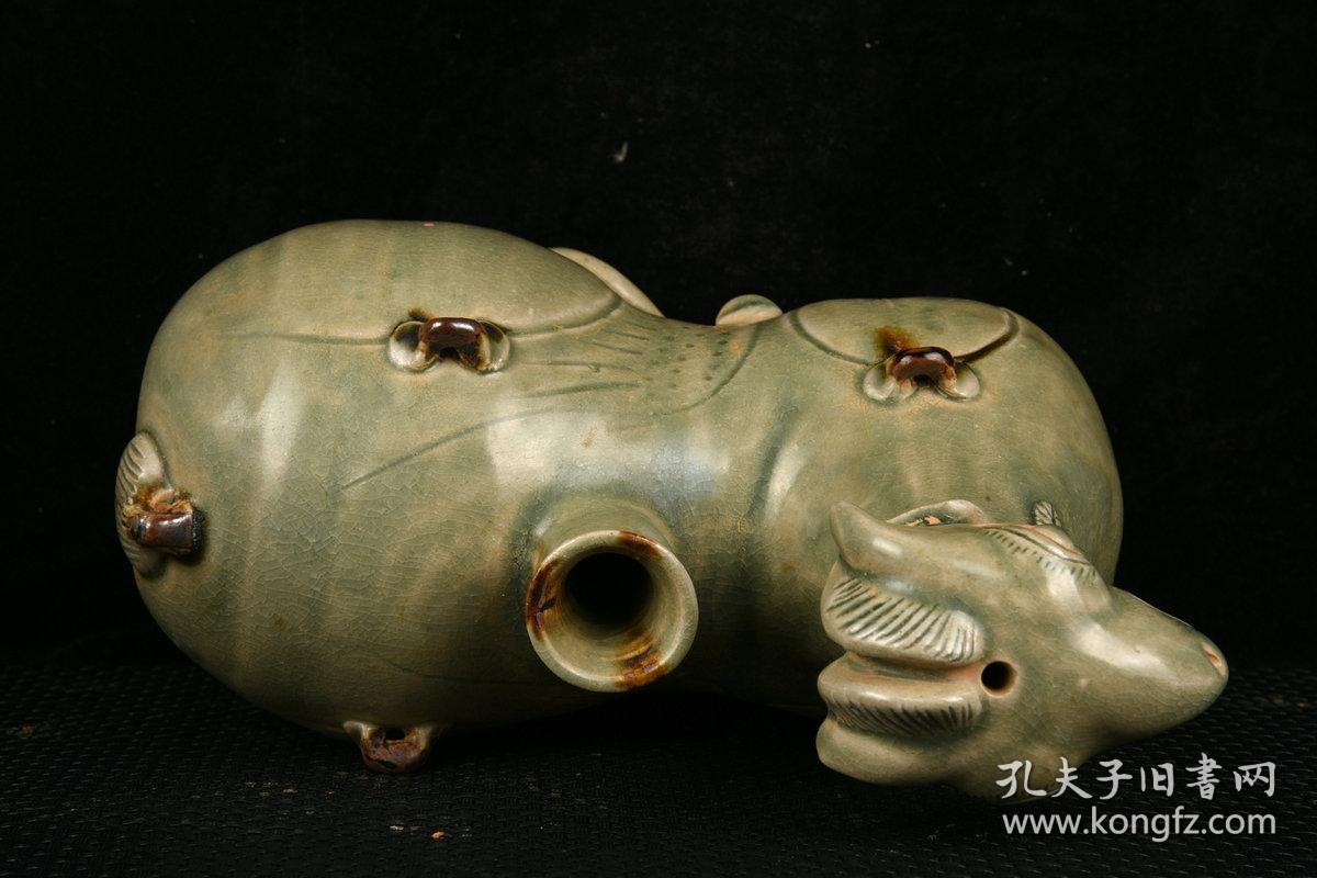 宋越窑青釉羊尊蜡台