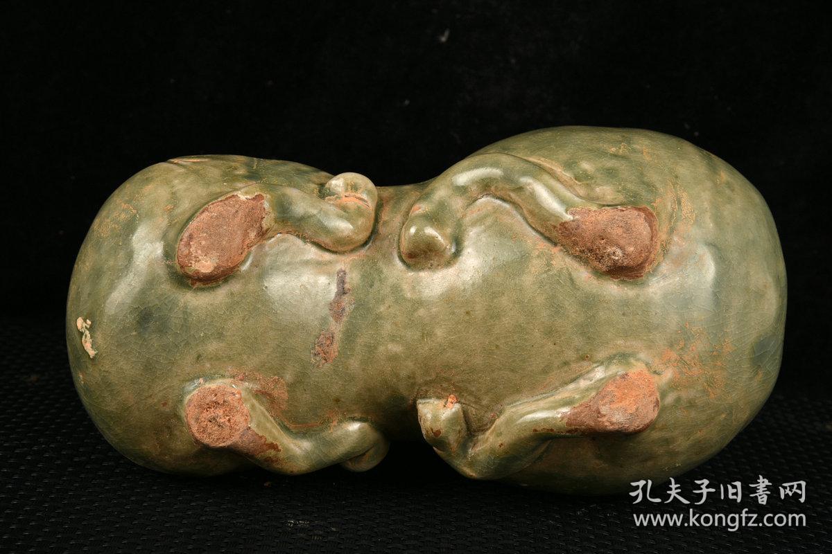 宋越窑青釉羊尊蜡台