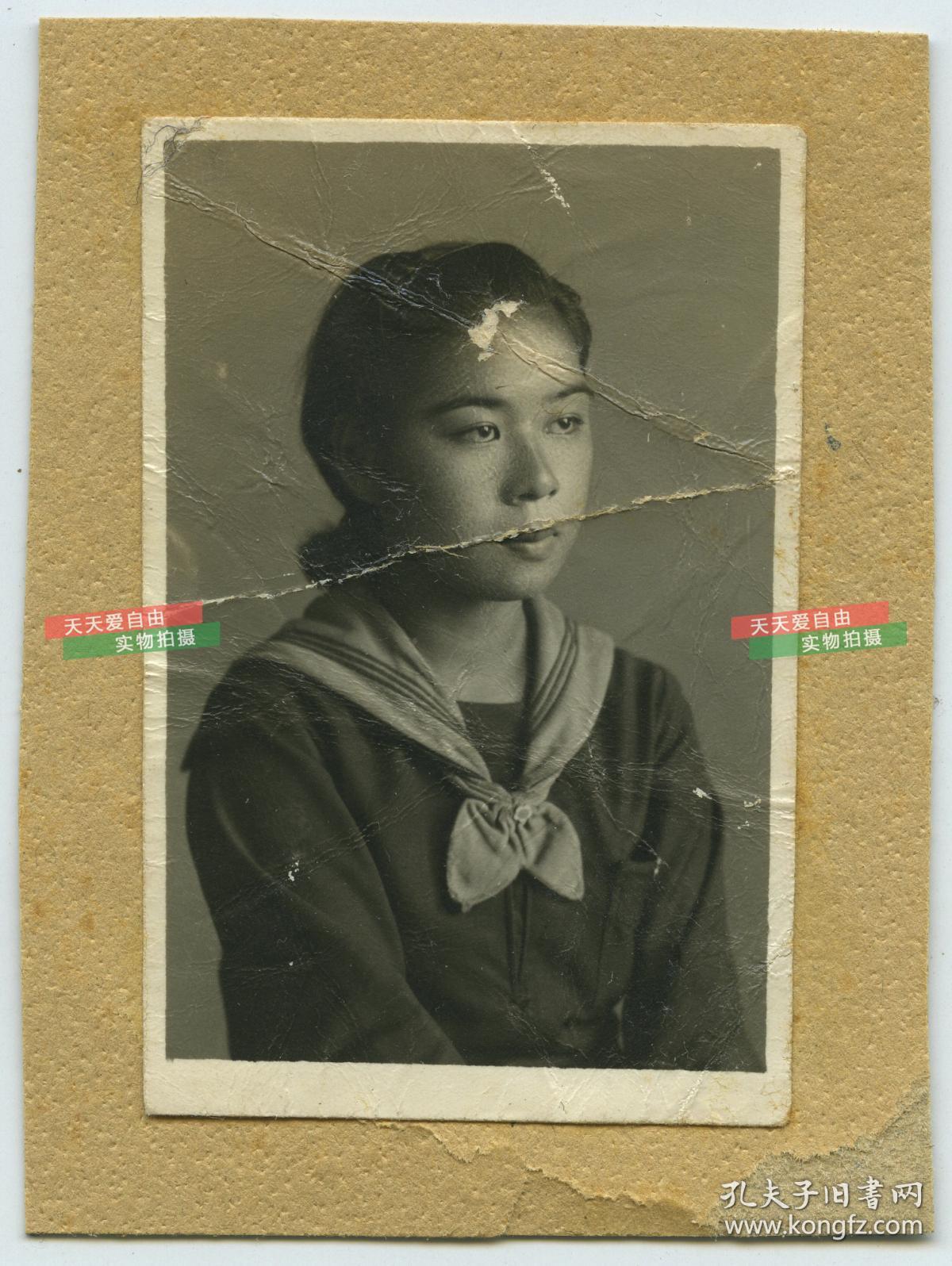民国时期日本学校女生肖像老照片,有折痕仅标一品