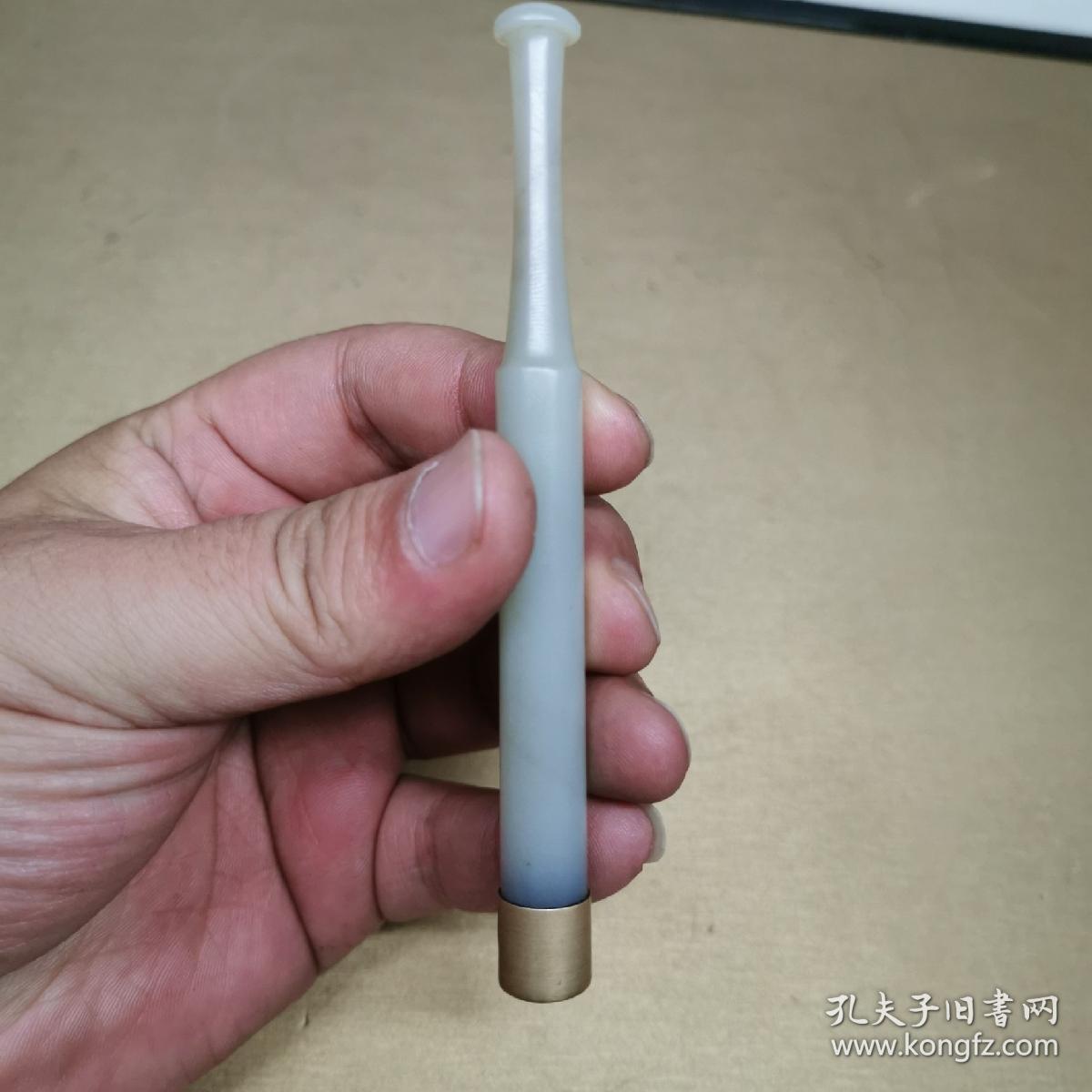 清代玉烟嘴又细又长的老烟嘴和田玉烟嘴