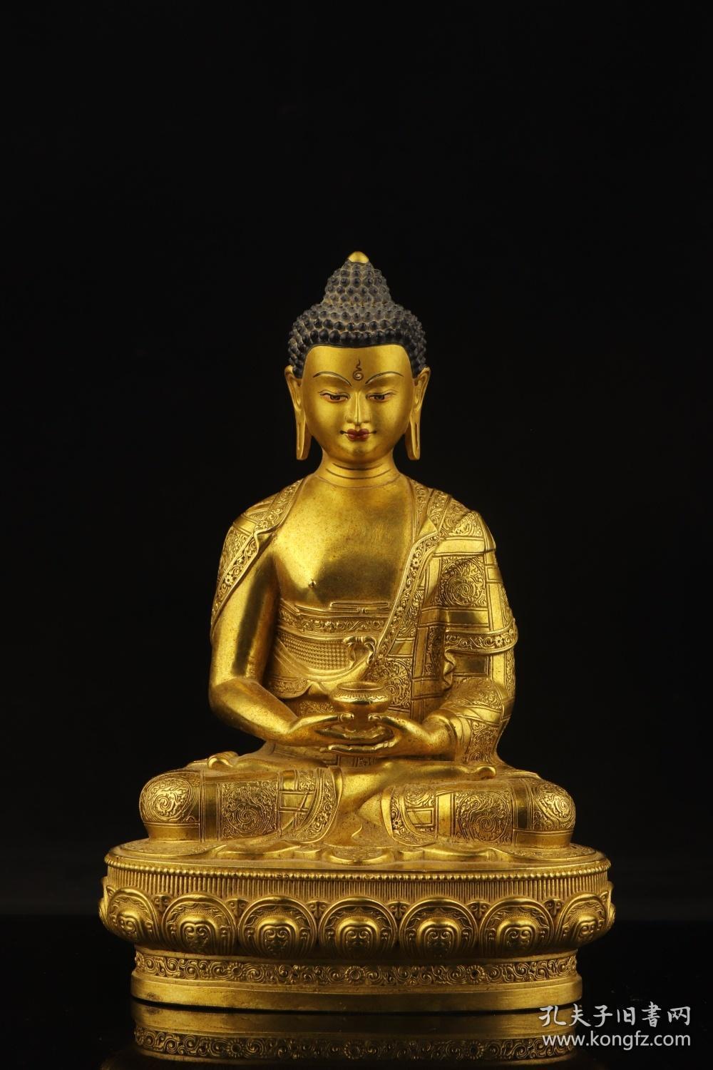 旧藏,铜鎏金释迦牟尼佛坐像 规格:长14.2cm宽10.