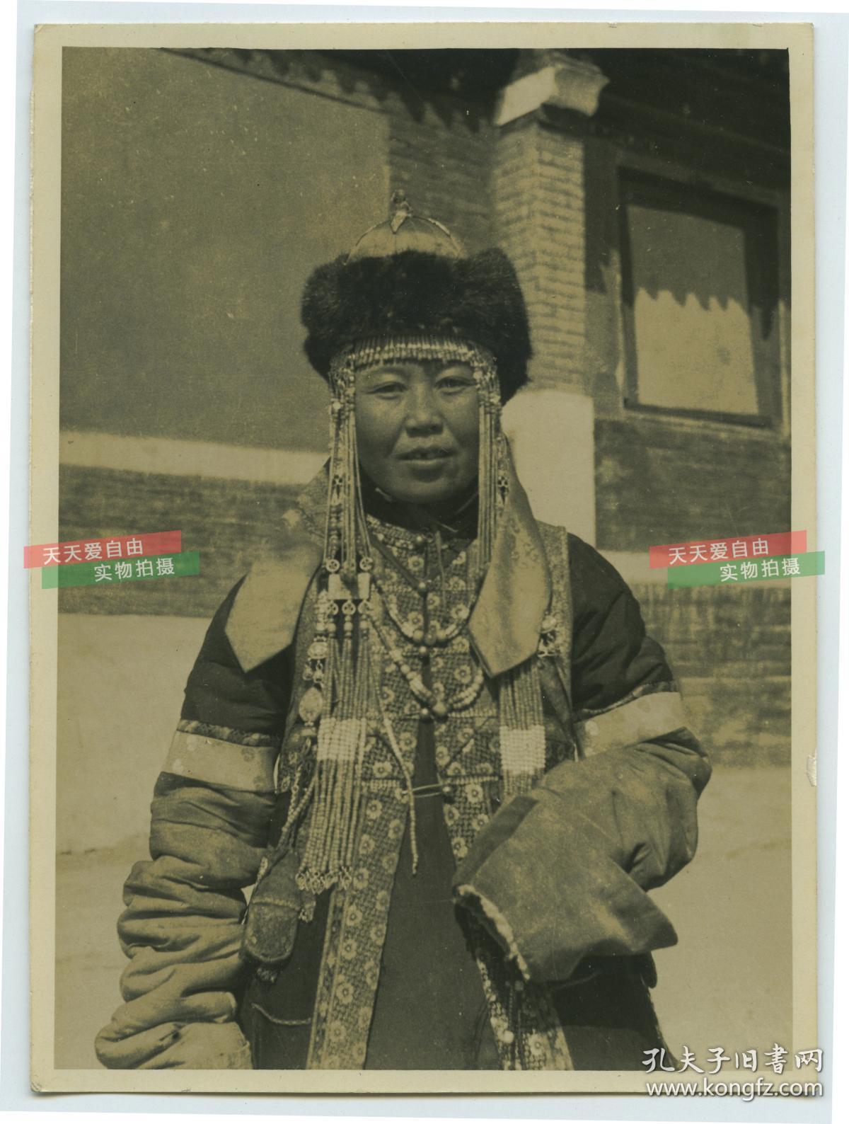 蒙古人画像蒙古族老照片鄂尔多斯蒙古人老照片蒙古族男子画像民族肖像