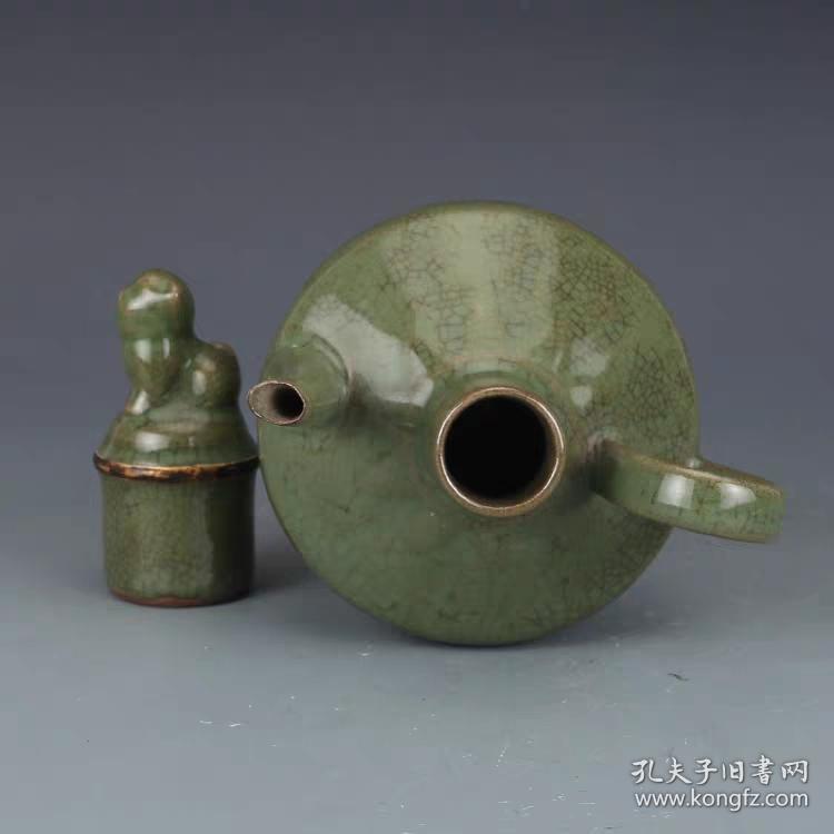 汝东沟窑翡翠绿釉茶壶执壶