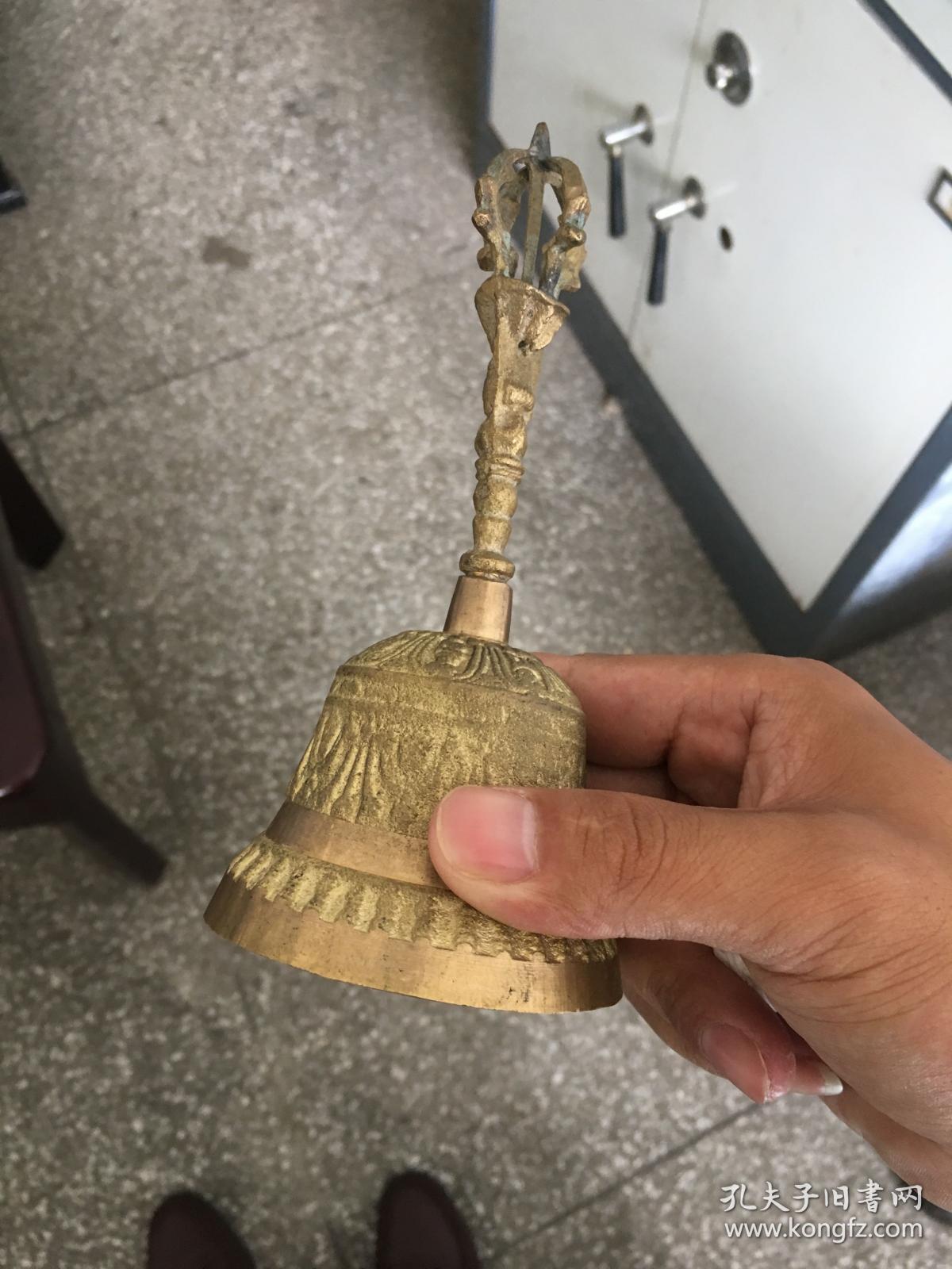 彝族毕摩法器法具彝族毕摩法铃彝语叫毕句biju