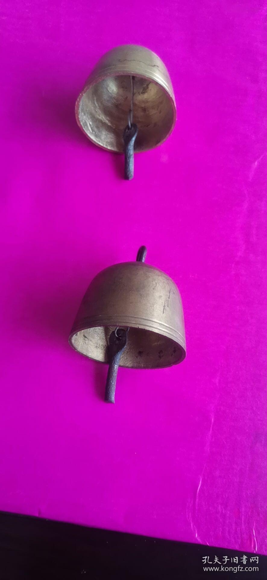 彝族毕摩法器法具 《毕摩法铃》 彝语叫"毕句" "bi ju