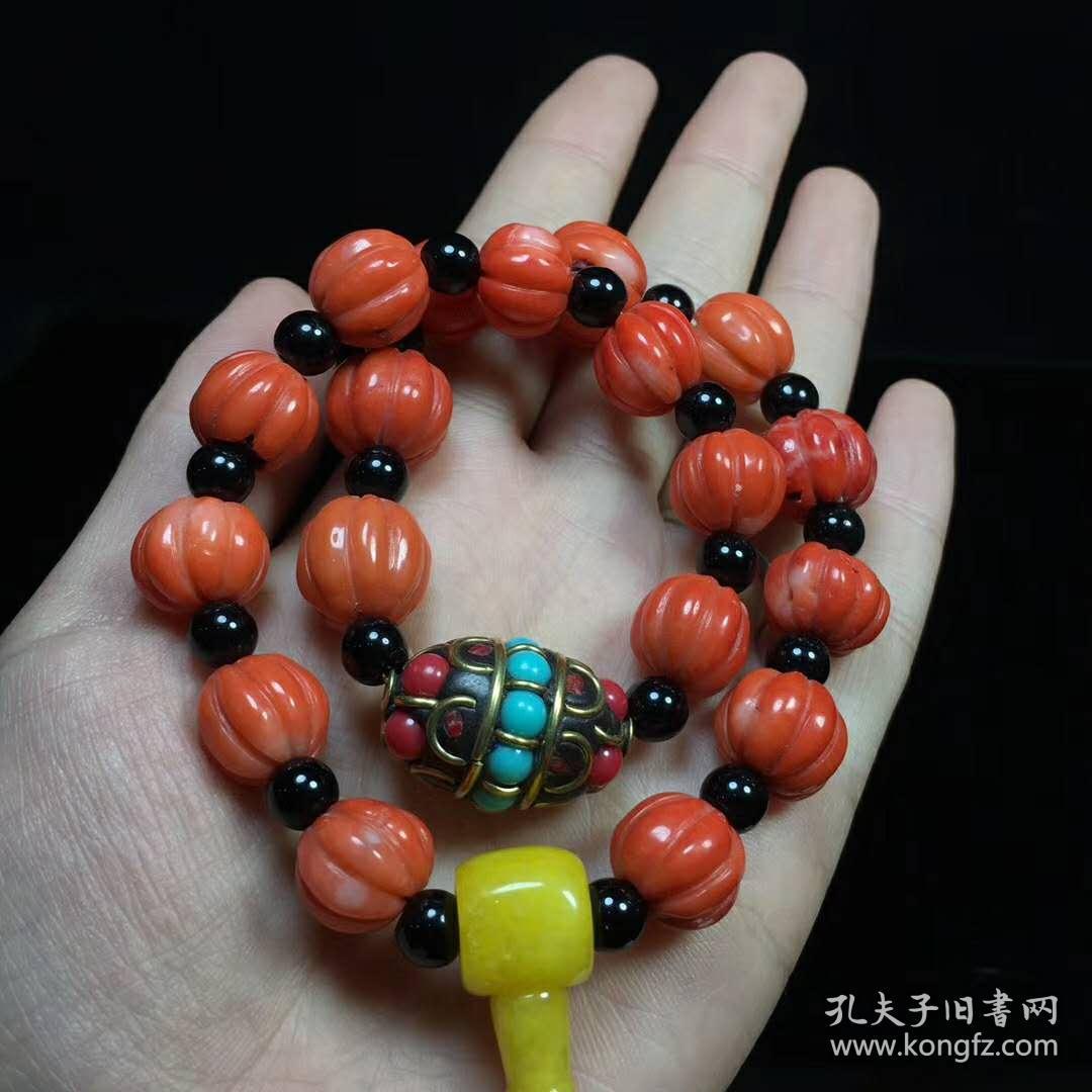 十八子手串尺寸:珠子直径约:13mm重量:59g