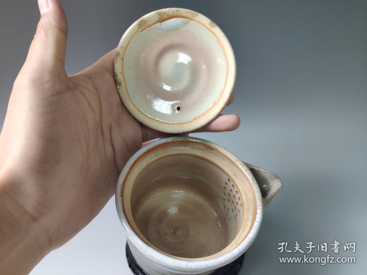 1637 回流萩烧急须,带底款天龙,高9厘米