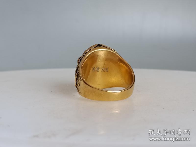 乡下收的镶嵌黄宝石香港18k戒指