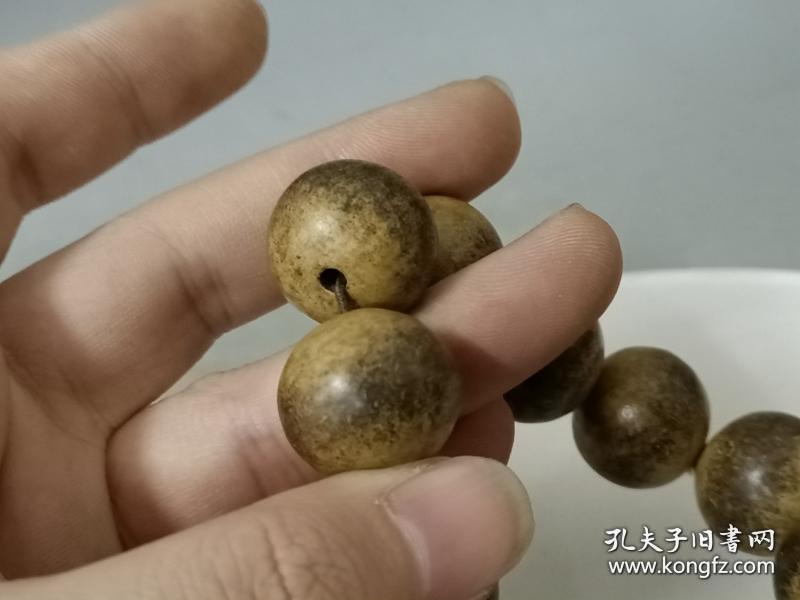 清代沉香手串