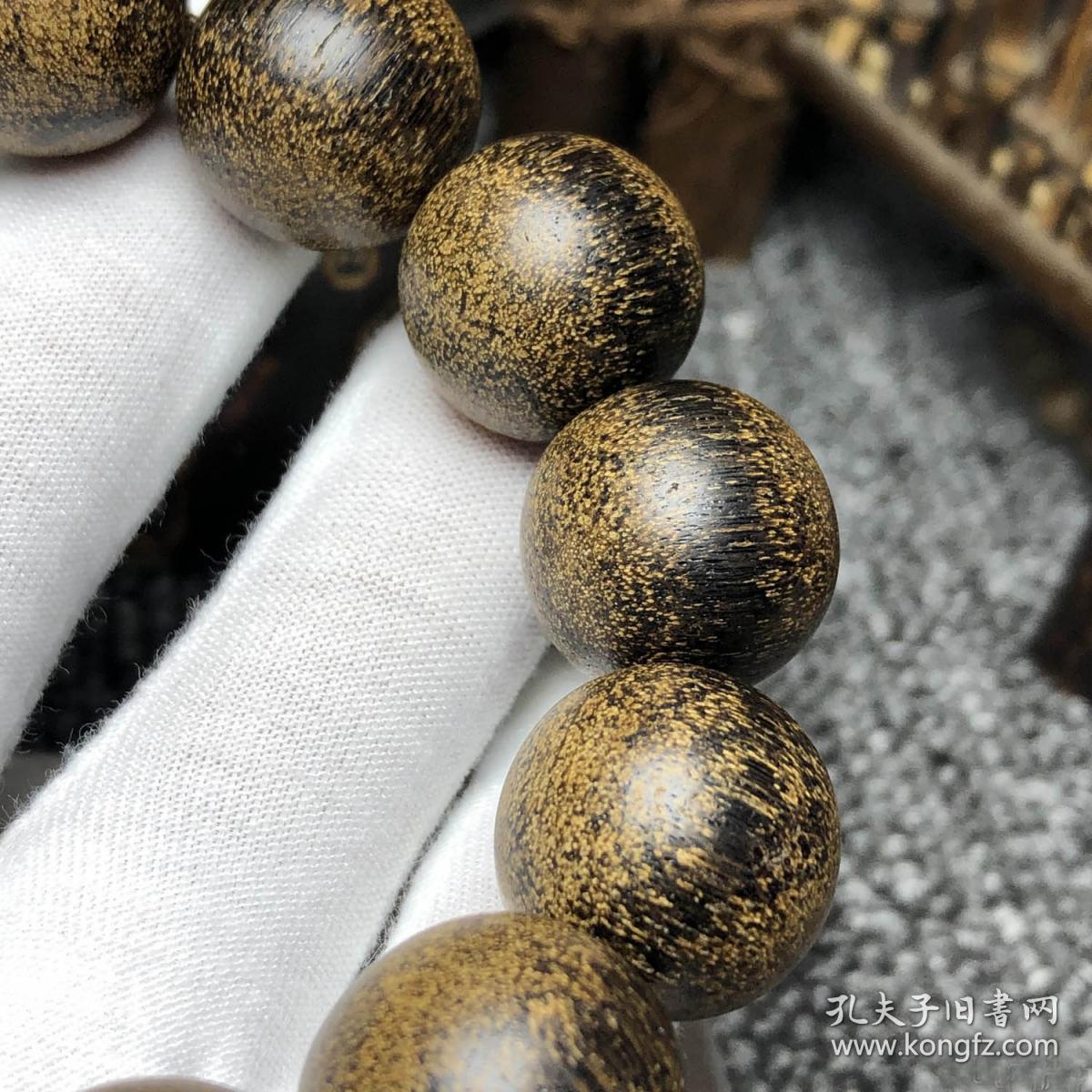 沉香手链,纯天然极品一线天达拉干沉香,极品达拉干沉香手链"一线天老