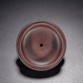 品名天鼓底款景舟手制尺寸179cm容量500cc紫砂分类紫泥底款介绍顾景舟