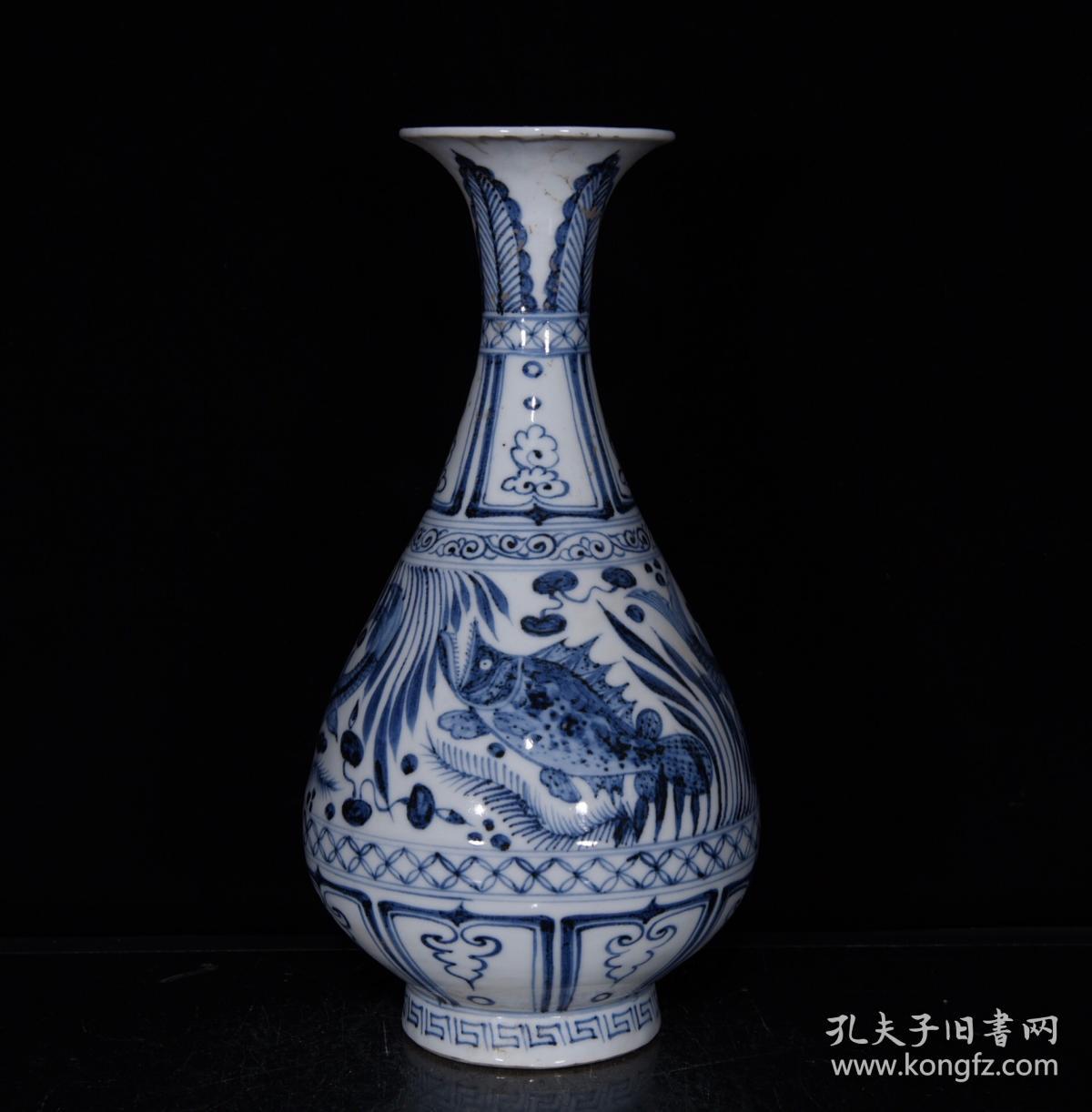 元代青花鱼藻纹玉壶春瓶