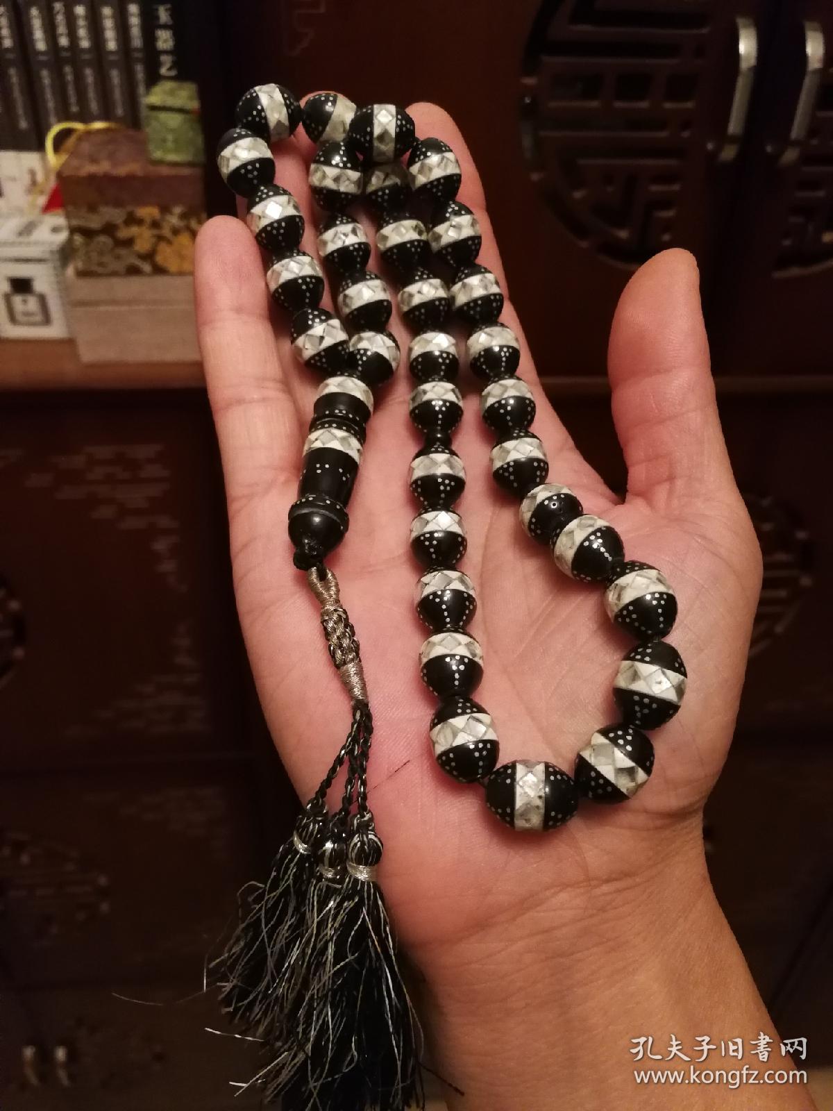 工艺精湛,穆斯林赞主赞圣时用来计数的专属珠串,泰斯比哈则是中国