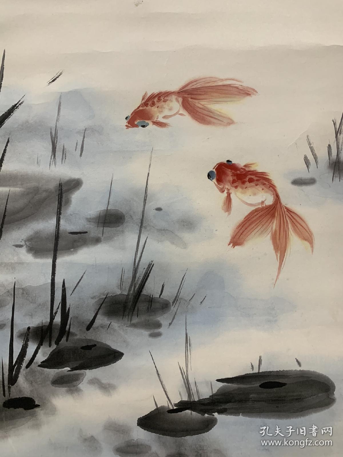 6884 王雪涛 秋晴鸣翡翠,水浅出金鱼.老纸老墨,尺寸110x42.