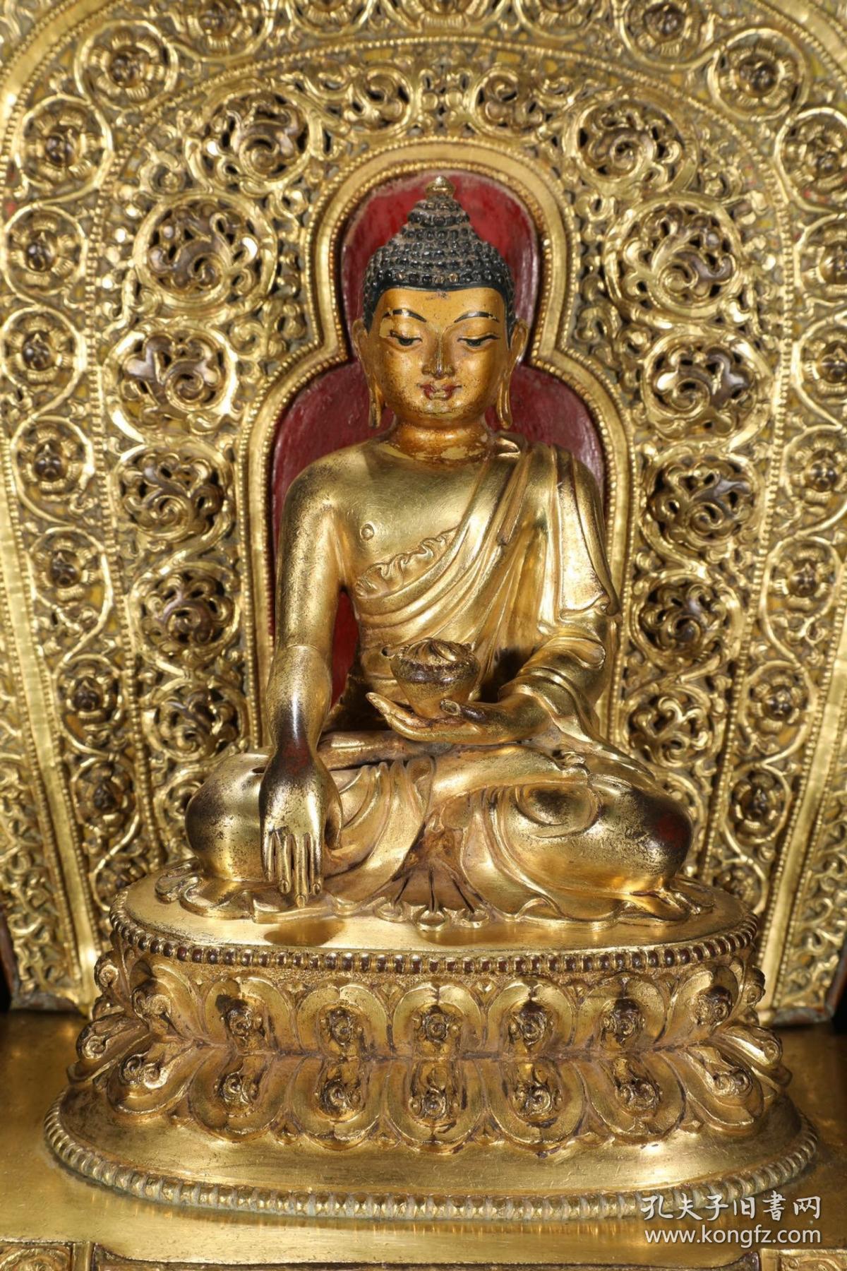 清 精铸铜胎鎏金释迦牟尼佛坐像【规格】高32cm 长21cm 宽13cm 重4.