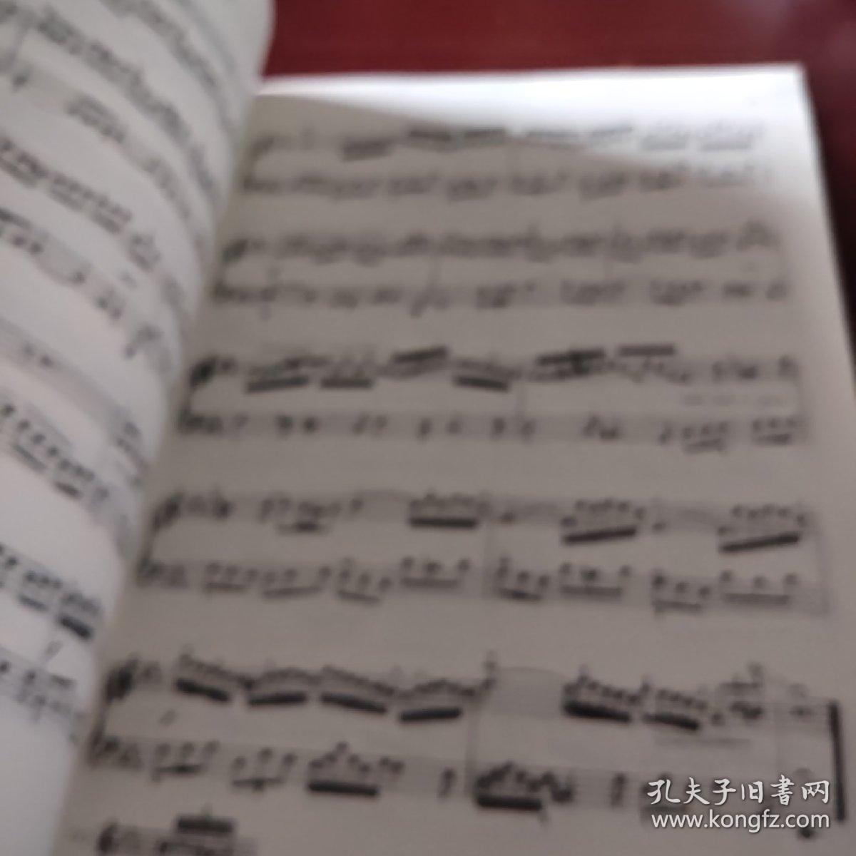巴赫小前奏曲与赋格12条曲谱_f大调小前奏曲曲谱