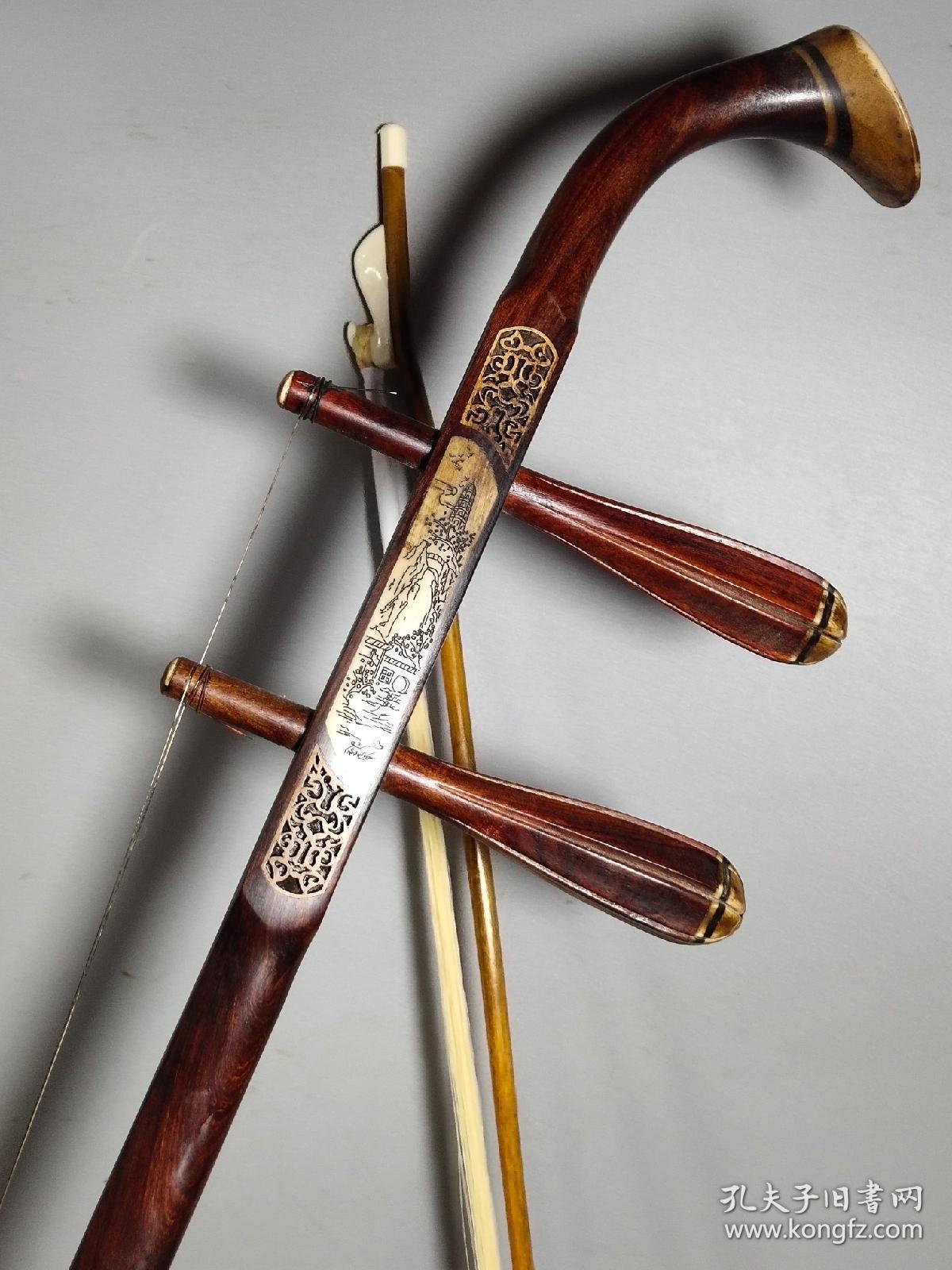 如何挑选一款好的二胡 025310e72a8a8760d8_b.jpg