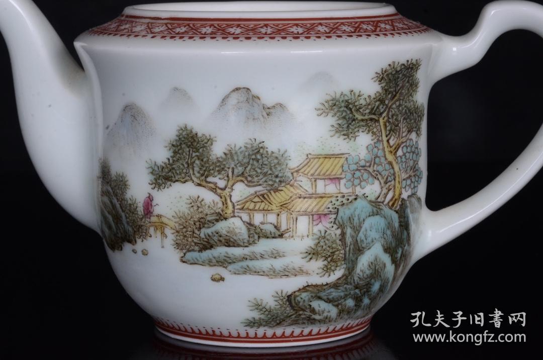 文革汪小亭作浅降彩山水楼阁纹茶壶 古玩古董古瓷器收藏 尺寸10x15