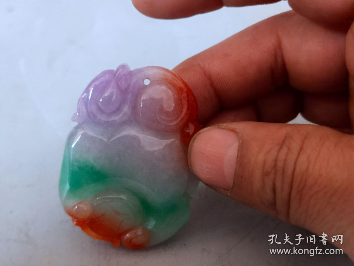 清代天然翡翠三彩挂件14