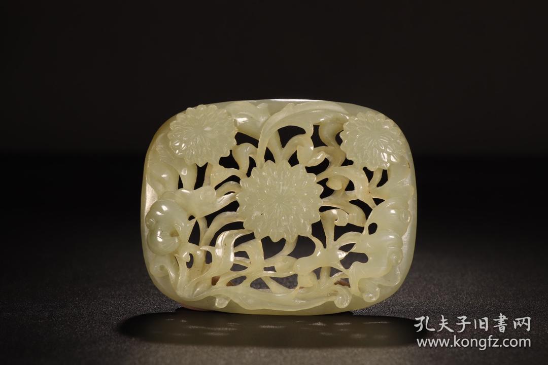 清代,和田子镂雕花卉纹瓦子
